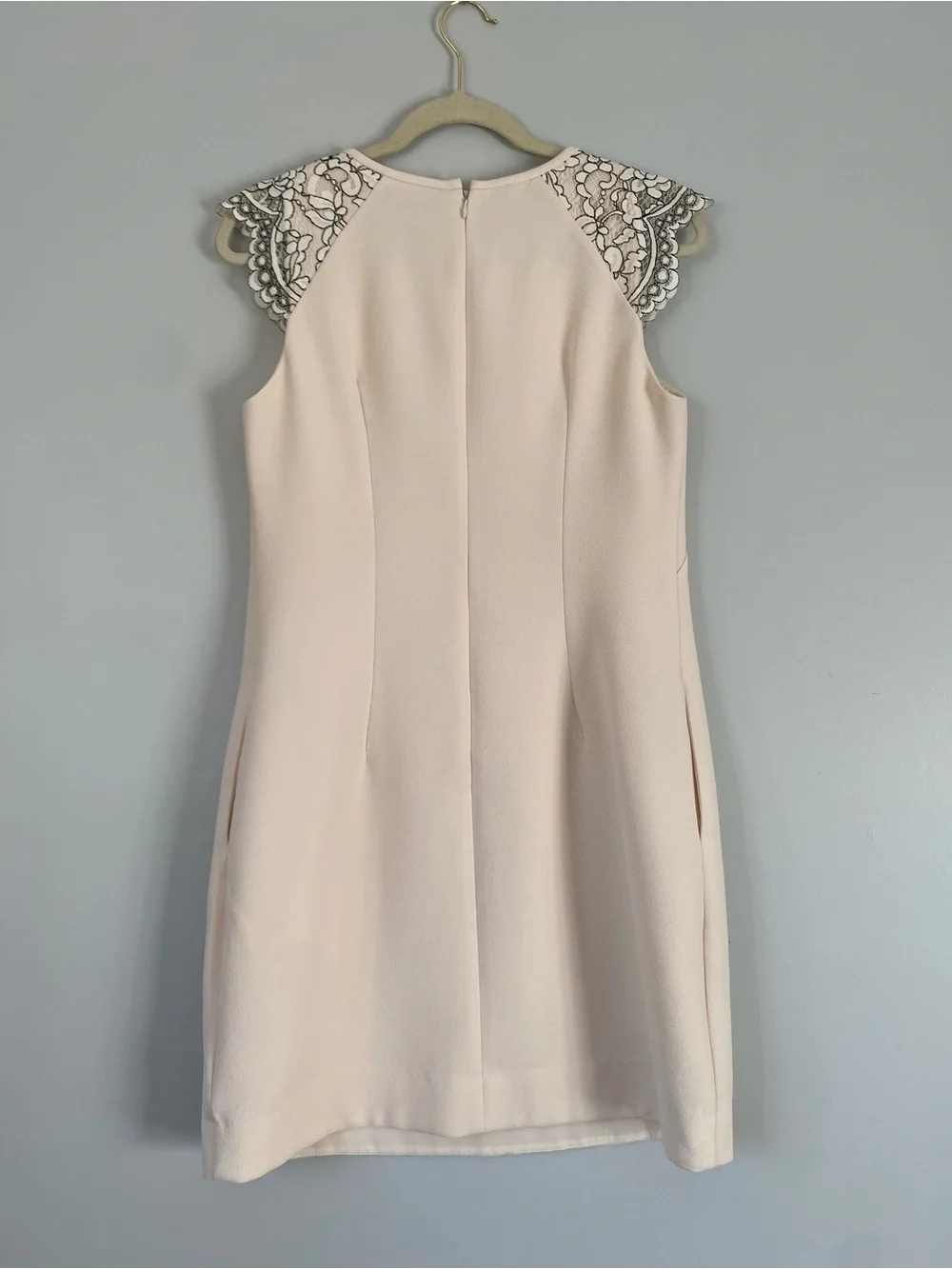 J.Crew Ivory Lace Cap Sleeve Sheath Dress with Black Floral Lace — Size 6